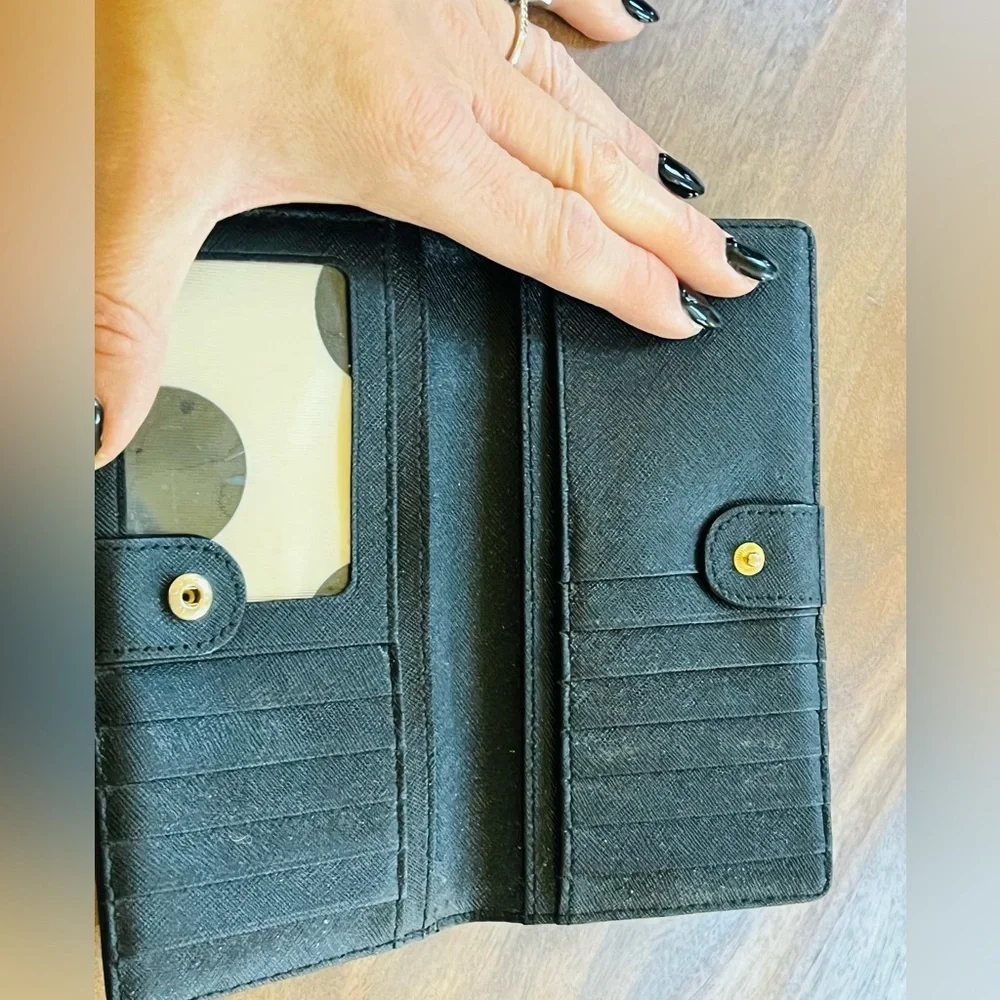 Kate Spade leather Black and Cream Wallet